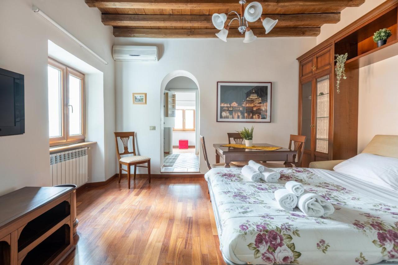 Vg Trevi Fountain 5 Stelle Elegant Apartment Rom Exteriör bild